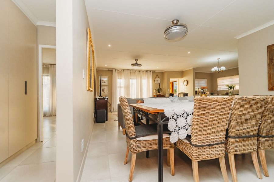 3 Bedroom Property for Sale in Heather Park Western Cape
